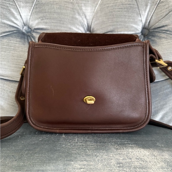 Vintage Coach Legacy Small Flap Field Bag 9965 in Mahogany with HangTag - Picture 9 of 14